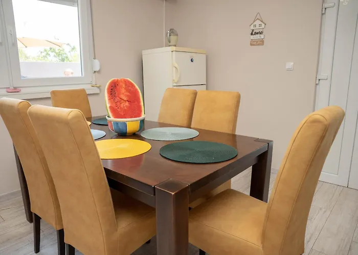 Vikendica Leina Stolac