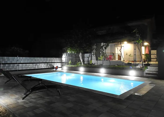 Vikendica Leina 펜션